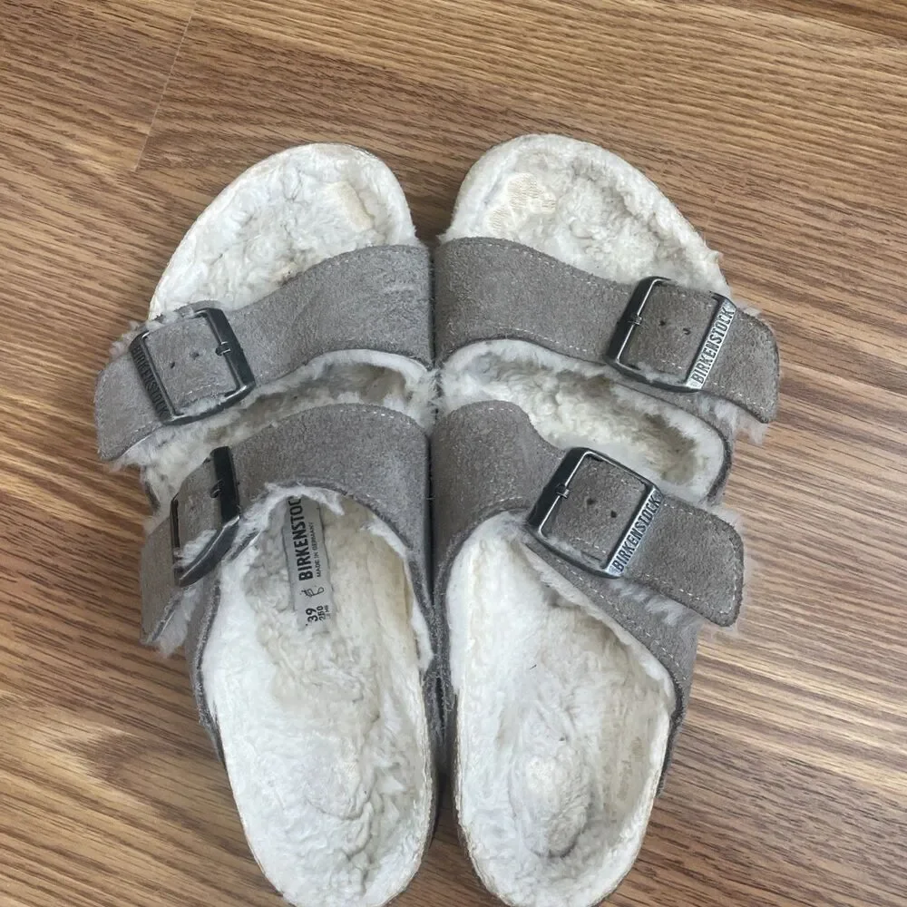Birkenstock Arizona Shearling Sandals Women's 39 /US 8 Stone Coin/Natural